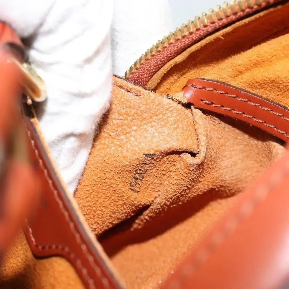 Louis Vuitton height width